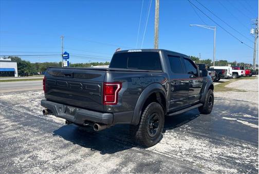 2017 Ford F-150 Raptor 4WD SuperCrew 5.5' Box