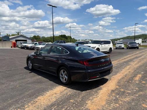 Grey 2023 Hyundai SONATA SE