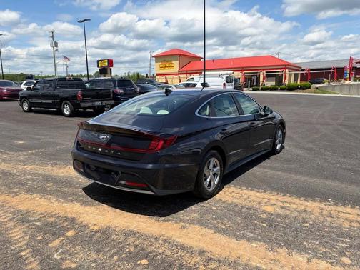 Grey 2023 Hyundai SONATA SE