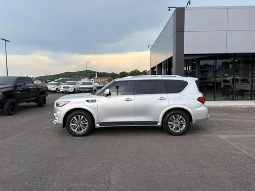 Silver 2020 INFINITI QX80 Luxe