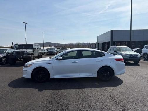 White 2016 Kia Optima LX Turbo