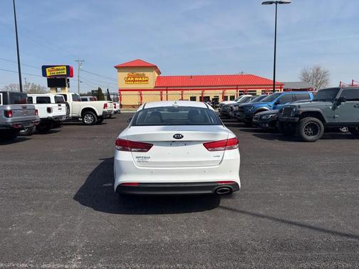 White 2016 Kia Optima LX Turbo