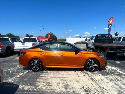 2020 Nissan Sentra SR