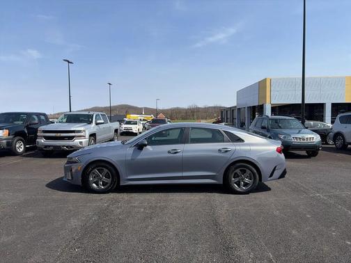 2021 Kia K5 LXS Auto FWD