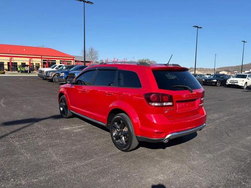 2018 Dodge Journey Crossroad