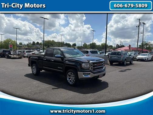 Black 2018 GMC Sierra 1500 SLT