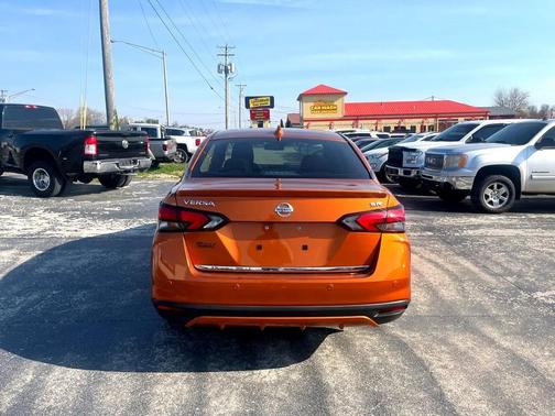 2021 Nissan Versa 1.6 S