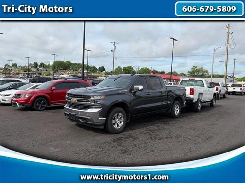 Gray 2019 Chevrolet Silverado 1500 LT