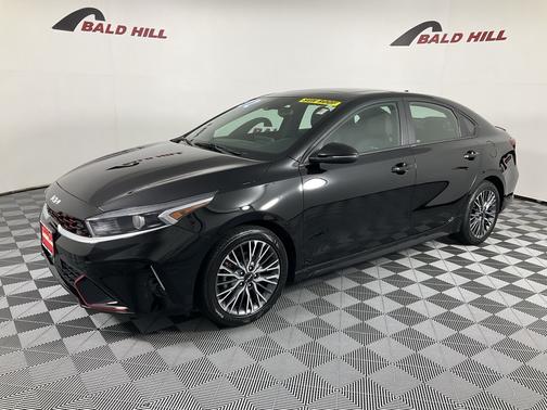 2022 Kia Forte GT-Line