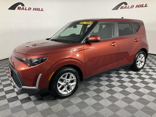 2023 Kia Soul LX