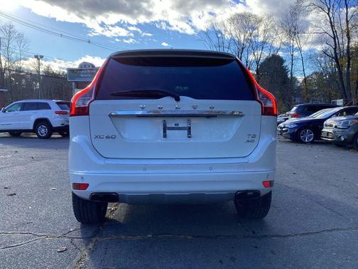 2016 Volvo XC60 T5 Premier