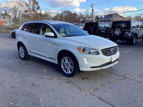 2016 Volvo XC60 T5 Premier