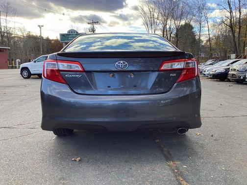 2012 Toyota Camry SE