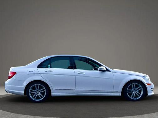 2014 Mercedes-Benz C-Class C 300 4MATIC Luxury