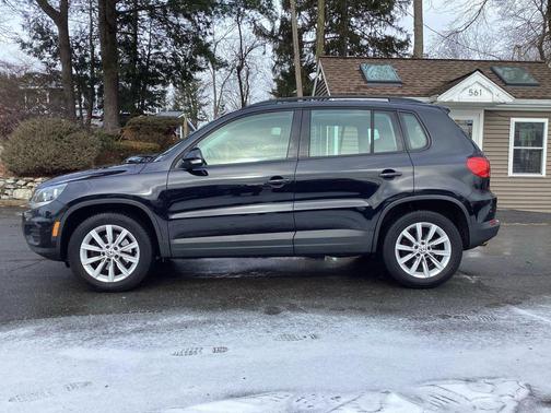 2017 Volkswagen Tiguan Limited 2.0T S