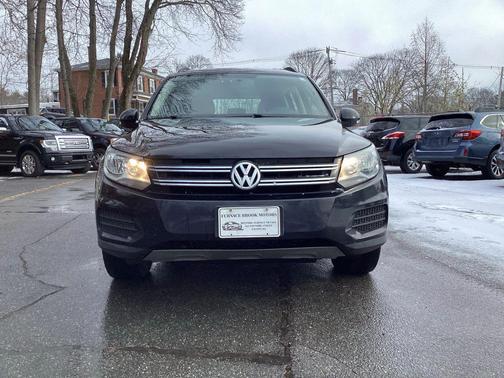 2017 Volkswagen Tiguan Limited 2.0T S