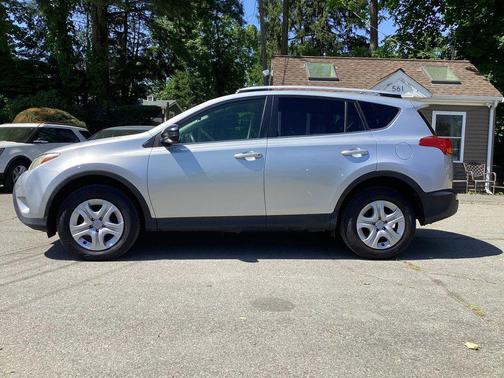 2014 Toyota RAV4 LE