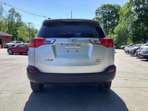 2014 Toyota RAV4 LE