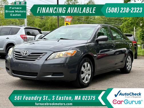 Gray 2009 Toyota Camry LE
