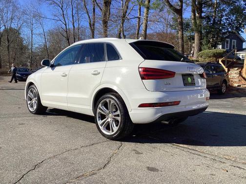 2015 Audi Q3 2.0T Premium Plus