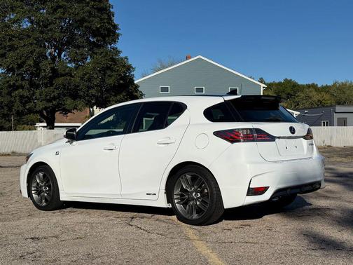 2014 Lexus CT 200h CT 200h Hatchback 4D