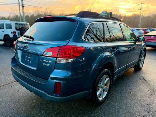 2013 Subaru Outback 2.5i Premium