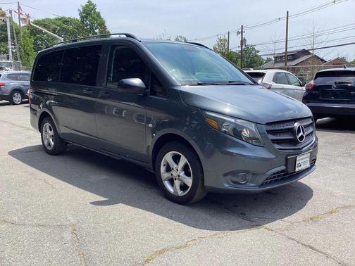 Gray 2016 Mercedes-Benz Metris Base