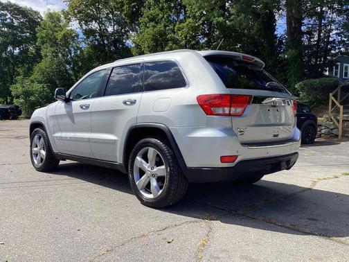 2011 Jeep Grand Cherokee Overland
