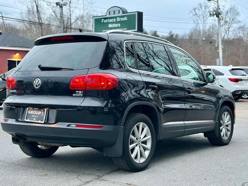 2017 Volkswagen Tiguan 2.0T Wolfsburg Edition