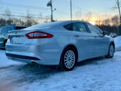 2013 Ford Fusion Hybrid SE Hybrid