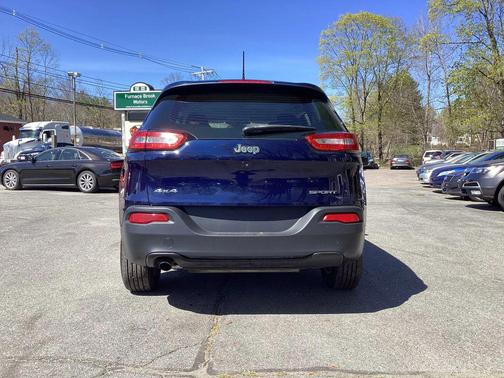 Blue 2014 Jeep Cherokee Sport