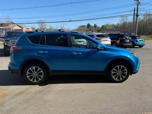 2017 Toyota RAV4 Limited
