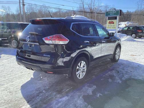 2016 Nissan Rogue SV