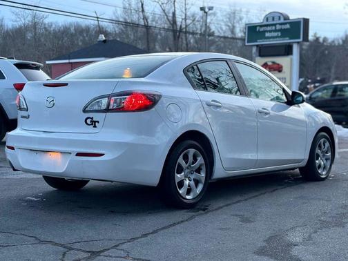 2013 Mazda Mazda3 i SV