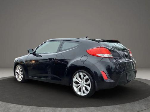 2013 Hyundai Veloster Base