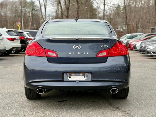 2013 INFINITI G37x Base