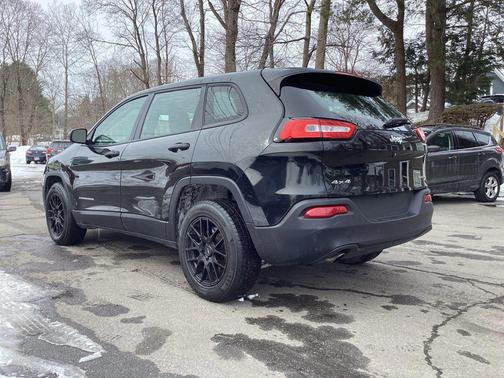 2014 Jeep Cherokee Sport