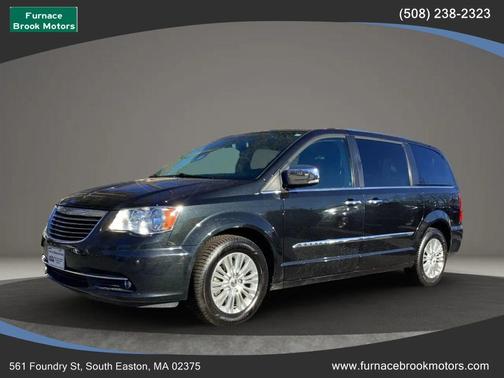 2016 Chrysler Town & Country Limited