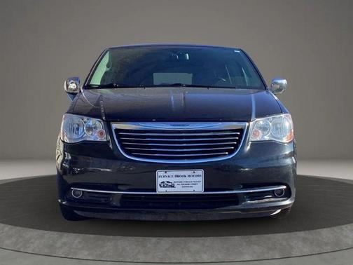 2016 Chrysler Town & Country Limited