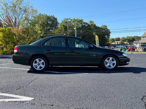 2001 Cadillac Catera Standard