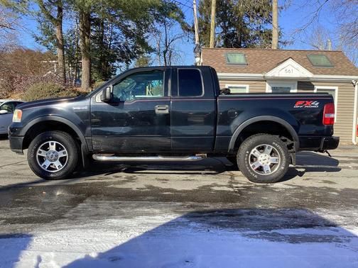 2004 Ford F-150 XLT