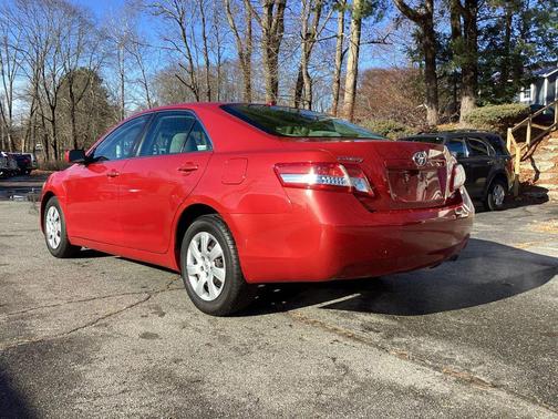 2010 Toyota Camry LE