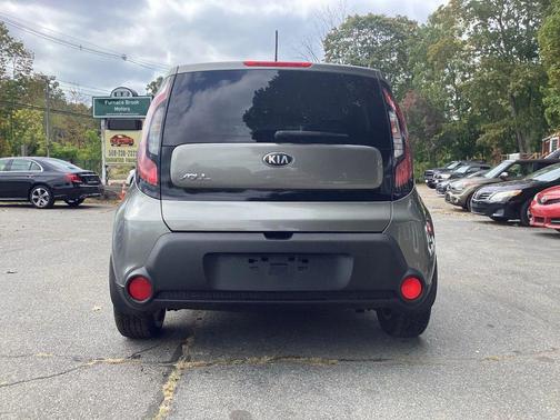 2016 Kia Soul Base
