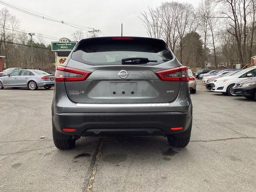 2020 Nissan Rogue Sport S