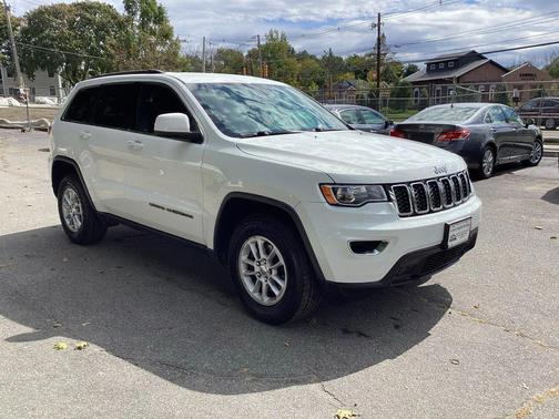 2018 Jeep Grand Cherokee Laredo E