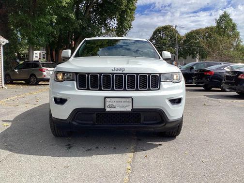 2018 Jeep Grand Cherokee Laredo E