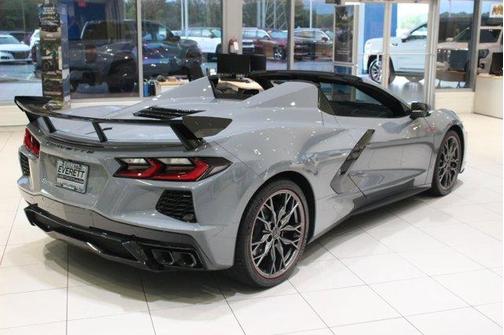 2025 Chevrolet Corvette Stingray w/2LT