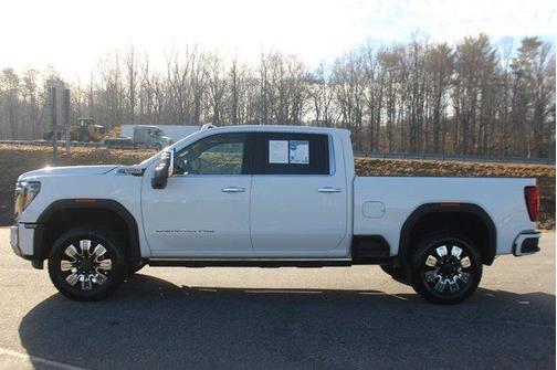 2024 GMC Sierra 2500 Denali