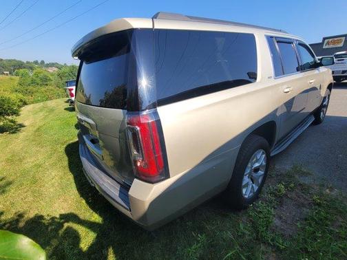 2016 GMC Yukon XL SLT