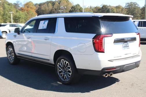 2023 GMC Yukon XL Denali Ultimate